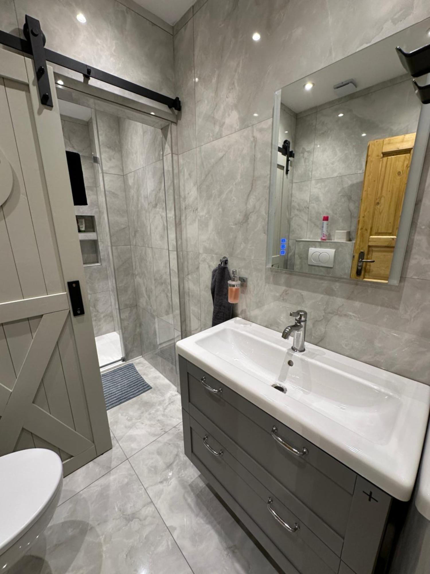 Karlin Oasis 2-bedroom Apartment Prag